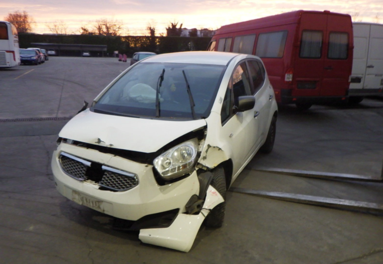 Kia Venga НА ЧАСТИ | 1.4 CVVT (90 к.с.)