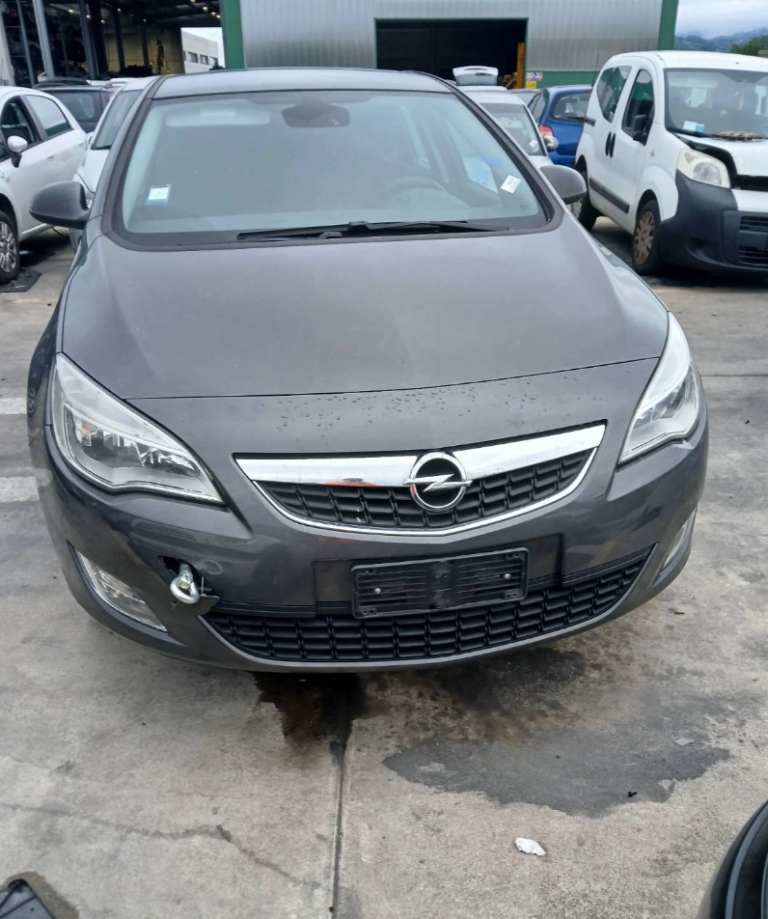 Opel Astra НА ЧАСТИ | 1.7 CDTI (125 к.с.)