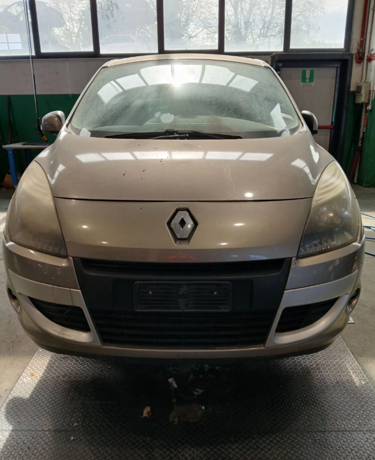 Renault Scenic 3 НА ЧАСТИ | 1.5 dCi (110 к.с.)